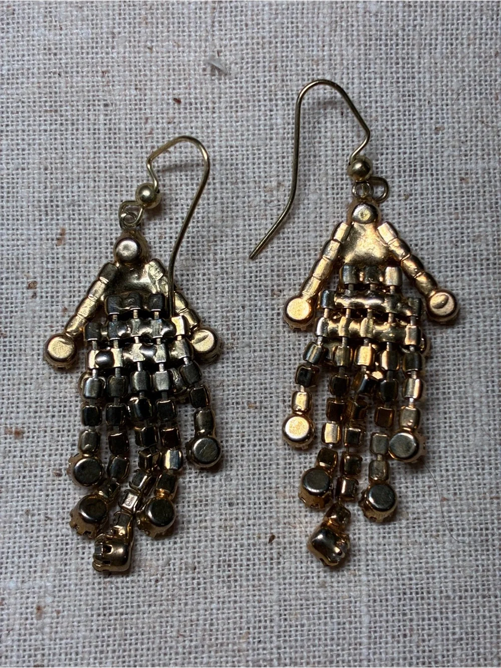 Vintage Gold-Tone Clear Rhinestone Chandelier Earrings for pierced ears